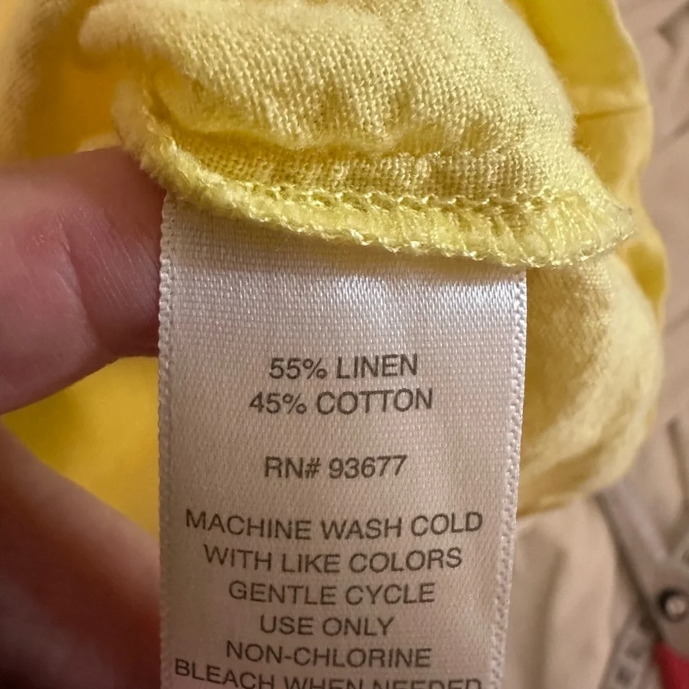 Liz Claiborne Yellow Button-Down Shirt - Picture 2 of 3